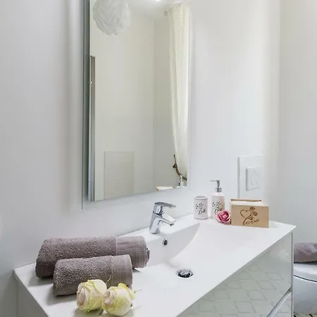 Design Italiano Con Vista Sul Corso Apartamento *